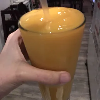 Mango smoothie