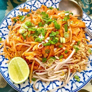 Chicken pad Thai