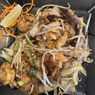 Pad Woon Sen Noodles with shrimp. Delicious!!!