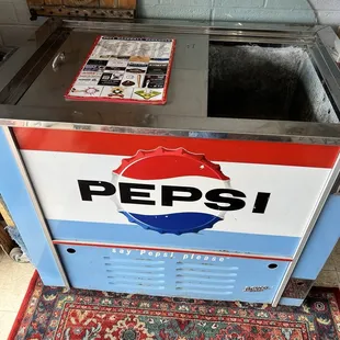 Old Pepsi cooler - so cool!