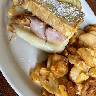 Monte Cristo Sandwich
