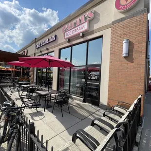 Outside seating!