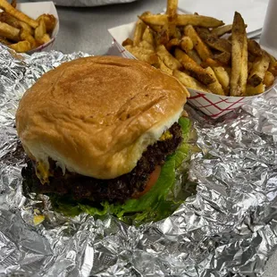 Cheeseburger with bacon combo