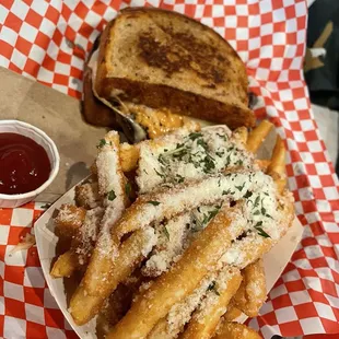 Garlic Fries