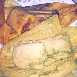 Chicken Green Spicy Tamales