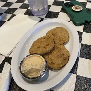 Fried green tomatoes