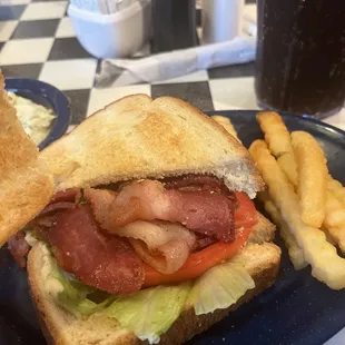 BLT