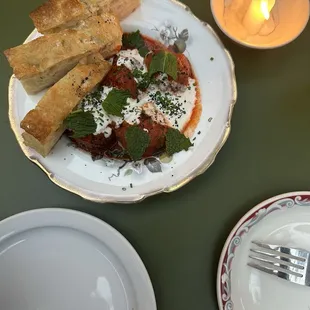 Great coffee and the meatballs were amazing!!!