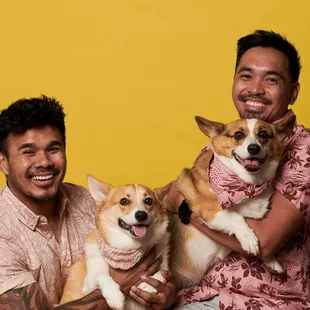 Turn your pet's cutest moments into lasting memories with expert photography tailored just for them!