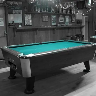 Pool table