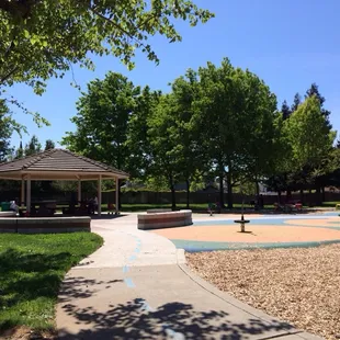 Picnic shelter