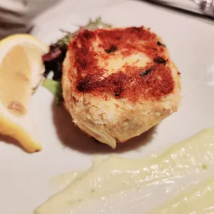 Good but overpriced crab cake entree
