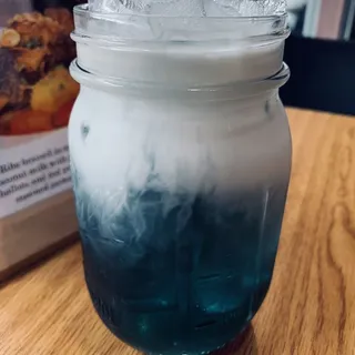 Butterfly Pea Ice Tea