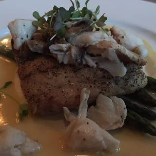 Gulf Redfish with Crab Meat