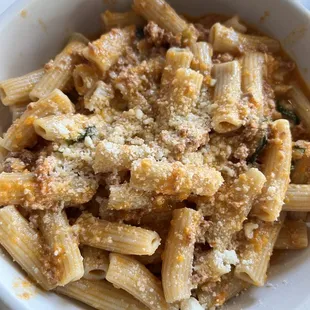 Rigatoni Bolognese