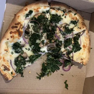 White pizza with spinach