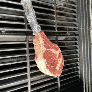 Tomahawk from Paulina