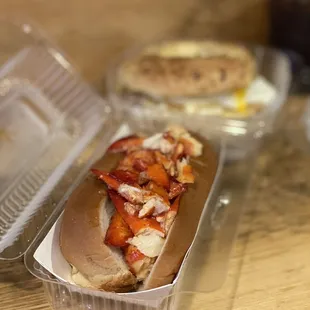 Lobster roll &amp; bagel sandwich