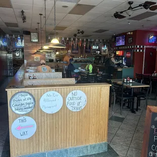 Pauls Chicago pizza