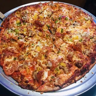 House Pizza - without onion and olives - added pineapple