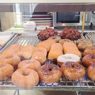 food, donuts, dough desserts