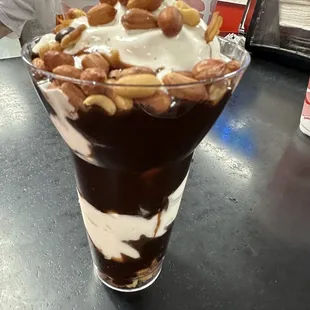 Peanut cluster parfait