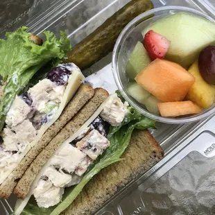 Cranberry almond chicken salad