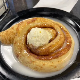 Cinnamon Roll