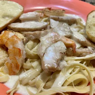 Chicken and shrimp Alfredo