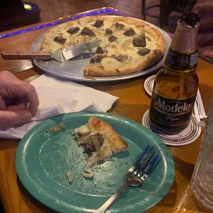 Meatball with Picatta Sauce pizza!