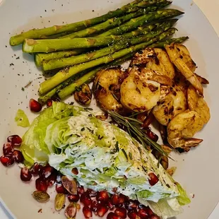 Best fresh tasting shrimp ever - just butter sub and garlic. Yum!!! My pre-Seagivings treat.