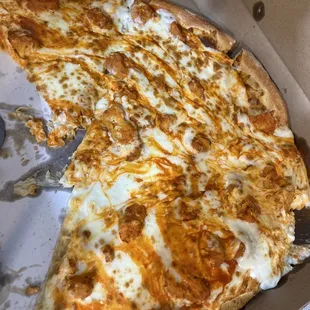 Buffalo chicken pizza
