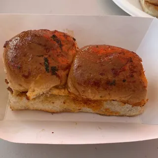 Extra Masala Pav (Tosted in Amul Butter)