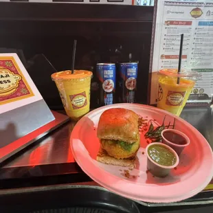 MANGO LASSI