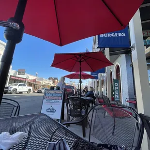 Nice outdoor patio to enjoy your food.
