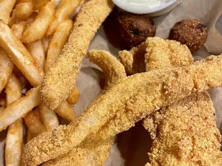 Pockets Grille