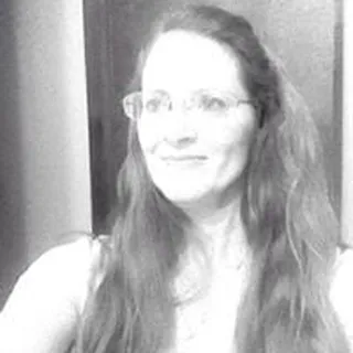 Linda W.