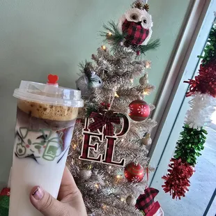 Bac xiu with oolong jelly! Just look at yhr layers!