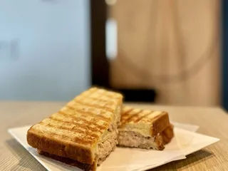 Cafe Hana
