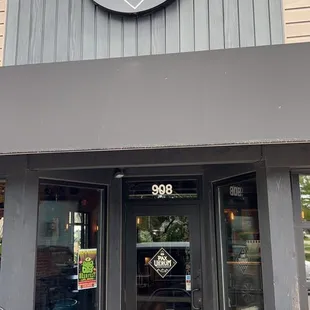 the entrance to the restaurant