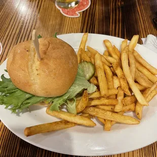 Cheeseburger, Plate O ' Fries