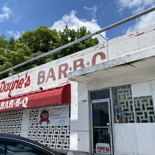 ows the outside of the building