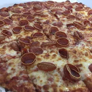 Large pepperoni and cheese