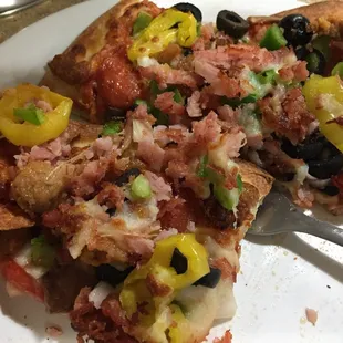No skimping on toppings here
