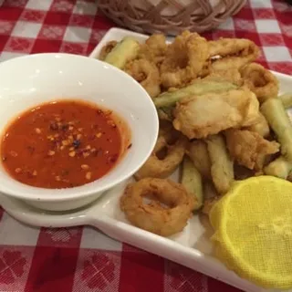 Calamari Fritti o Alla Griglia