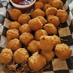 Jalapeño cheese bites