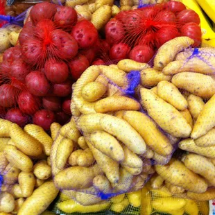 Organic fingerling potatoes