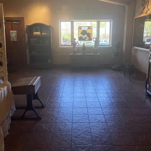 PC&apos;s Restaurant &amp; Lounge.  Front lobby.