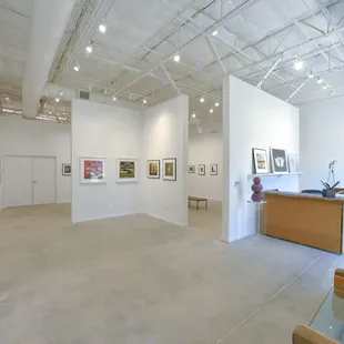 PDNB Gallery (Photographs Do Not Bend Gallery)