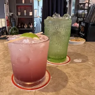 Hibiscus margarita